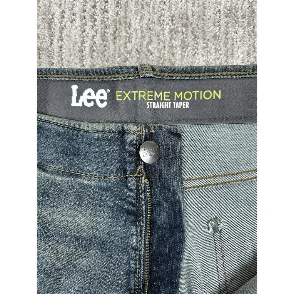 Lee Extreme Motion Jeans Mens 46x30 Blue Medium Wash Taper Stretch Big & Tall